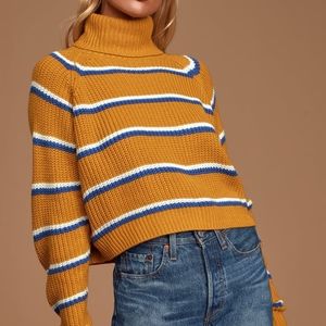 Gorgeous Lulu's striped turtleneck cropped sweater